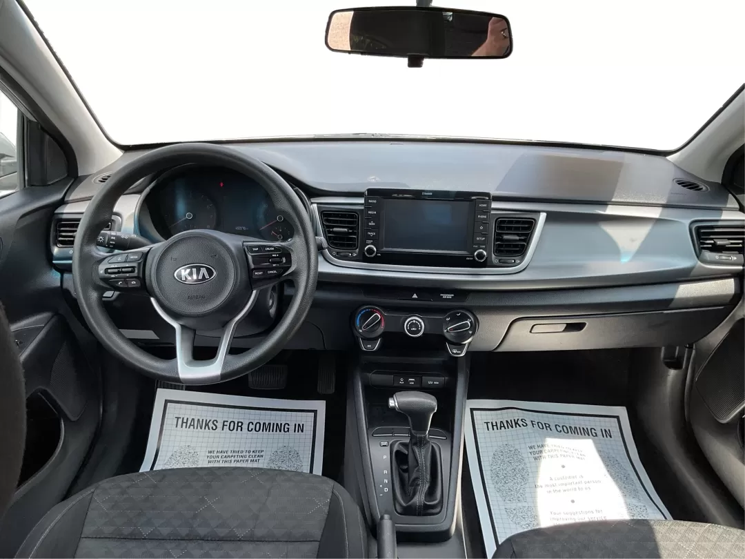 2019 Kia Rio 5-Door S (3KPA25AB6KE) with an Gamma 1.6L I-4 gasoline direct injection engine, located at 1099 N County Rd 25A , Troy, OH, 45373, (937) 908-9800, 40.057079, -84.212883 - Photo#19