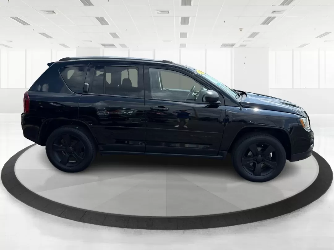 2016 Jeep Compass Sport (1C4NJDBB5GD) with an 2.4L I-4 DOHC engine, located at 1099 N County Rd 25A , Troy, OH, 45373, (937) 908-9800, 40.057079, -84.212883 - Photo#1