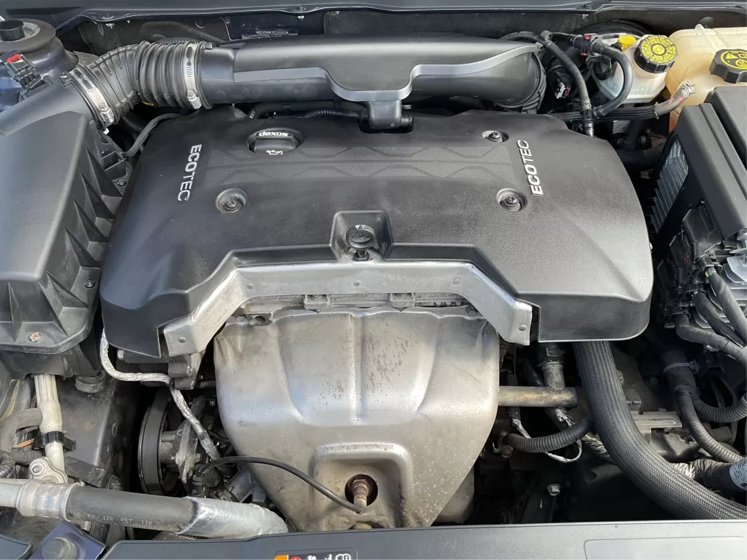 2013 Chevrolet Malibu 2LT (1G11E5SA7DF) with an ECOTEC 2.5L I-4 gasoline direct injection engine, located at 4508 South Dixie Dr, Moraine, OH, 45439, (937) 908-9800, 39.689976, -84.218452 - Photo#11