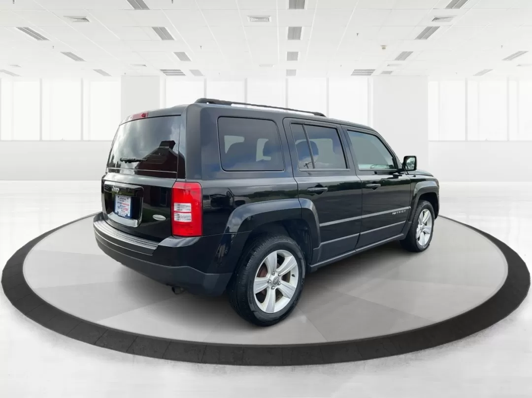 2014 Jeep Patriot Latitude (1C4NJPFA4ED) with an Other engine, located at 4508 South Dixie Dr, Moraine, OH, 45439, (937) 908-9800, 39.689976, -84.218452 - Photo#2