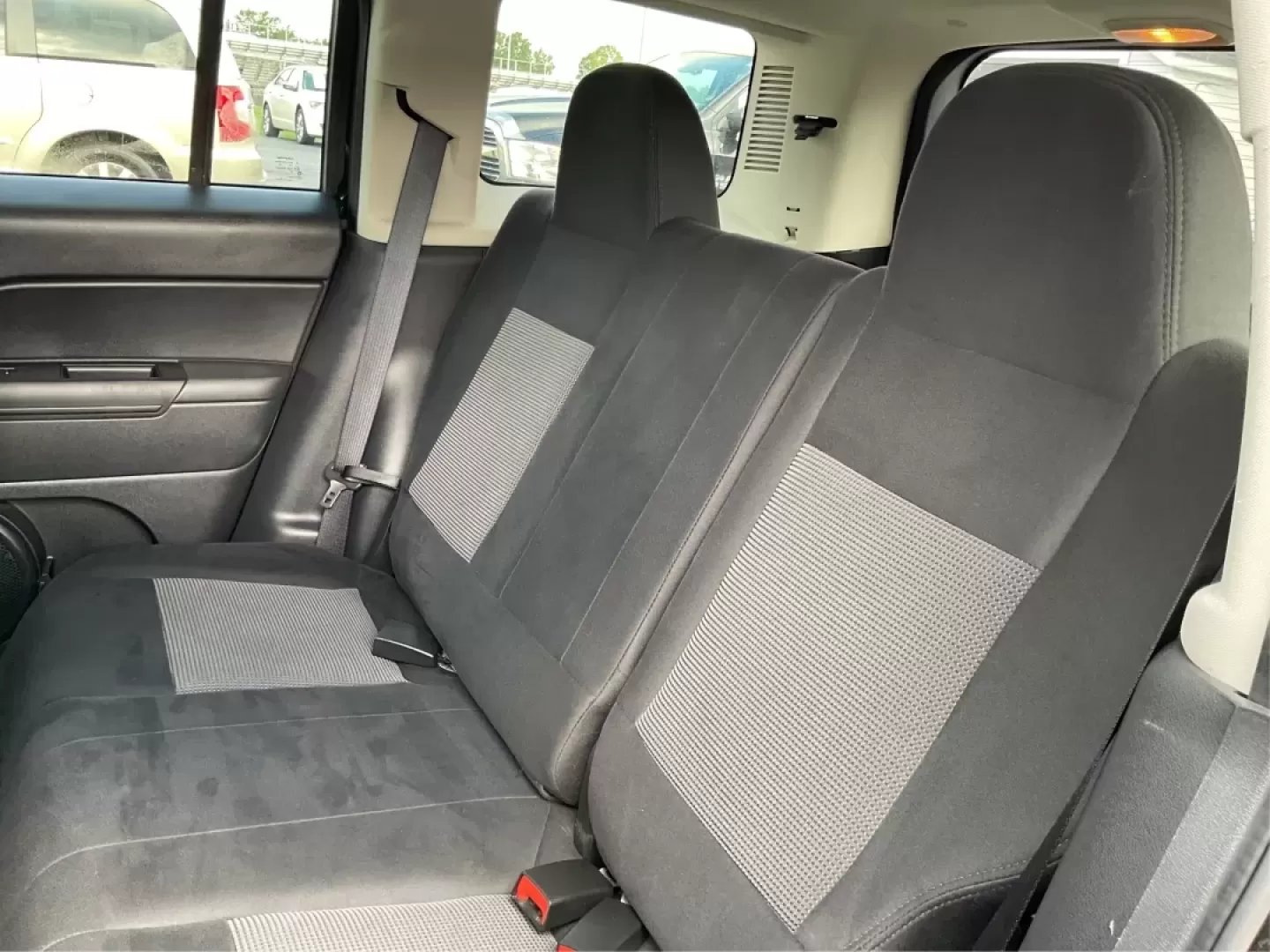 2014 Jeep Patriot Latitude (1C4NJPFA4ED) with an Other engine, located at 4508 South Dixie Dr, Moraine, OH, 45439, (937) 908-9800, 39.689976, -84.218452 - Photo#10