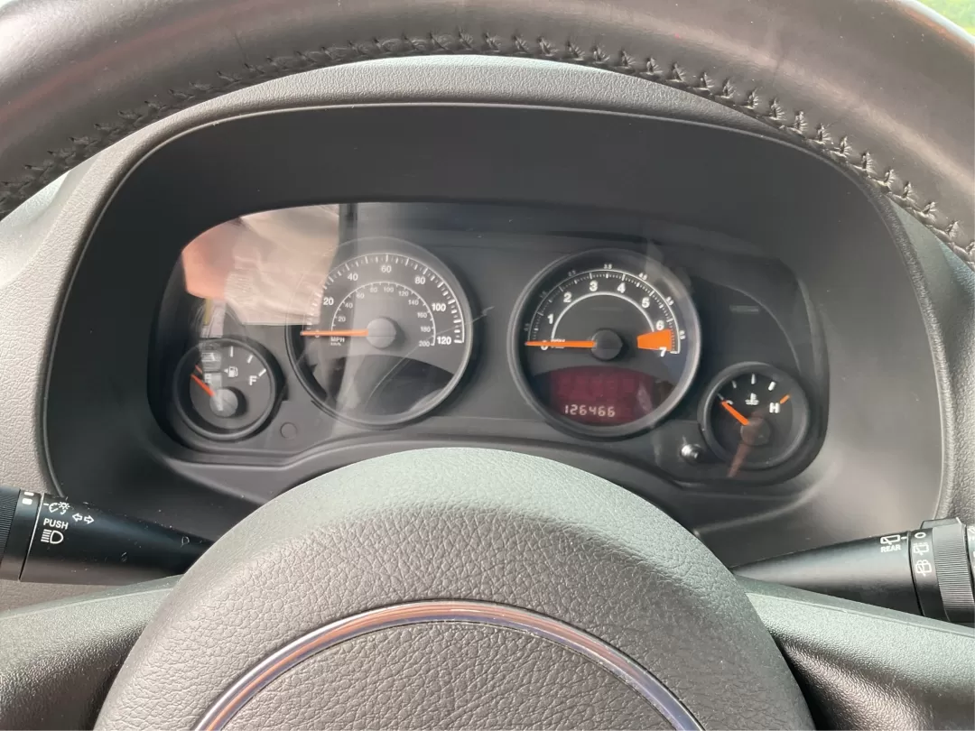 2014 Jeep Patriot Latitude (1C4NJPFA4ED) with an Other engine, located at 4508 South Dixie Dr, Moraine, OH, 45439, (937) 908-9800, 39.689976, -84.218452 - Photo#14