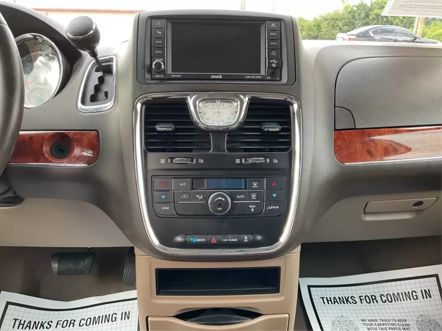 2016 Chrysler Town and Country PV (2C4RC1BG4GR) with an Other engine, located at 8750 N County Rd 25A, Piqua, OH, 45356, (937) 908-9800, 40.164391, -84.232513 - **Elevate Your Family Adventures with the 2016 Chrysler Town and Country at Advantage Car and Credit - Piqua!**<br /> <br /> Are you looking for the perfect vehicle to accommodate your growing family or enhance your daily commute? Look no further than the 2016 Chrysler Town and Country, availabl - Photo#13