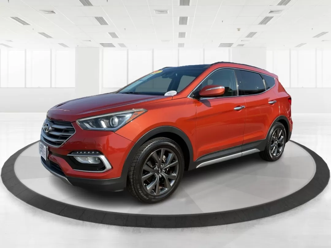 2017 Hyundai Santa Fe 2.0T Ultimate (5XYZW4LA5HG) with an Theta II 2L I-4 gasoline direct injection engine, located at 1184 Kauffman Ave, Fairborn, OH, 45324, (937) 908-9800, 39.807072, -84.030914 - Photo#8