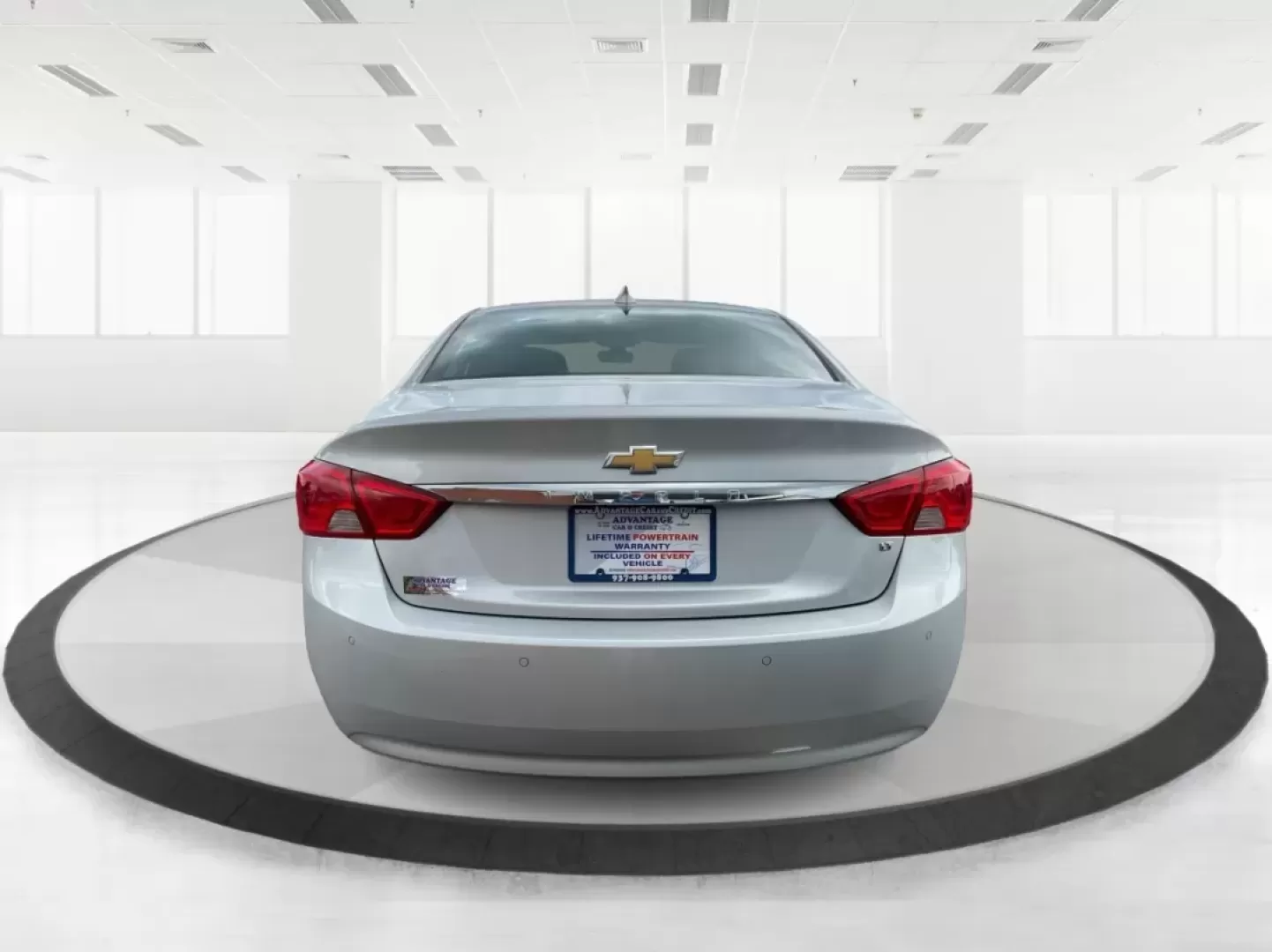 2016 Chevrolet Impala 1LT (2G1105SA4G9) with an Ecotec 2.5L I-4 gasoline direct injection engine, located at 4508 South Dixie Dr, Moraine, OH, 45439, (937) 908-9800, 39.689976, -84.218452 - **Discover Your Ideal Commuter with the 2016 Chevrolet Impala Perfect for Daily Drives or Weekend Getaways!**<br /> <br /> Are you tired of your old ride struggling during your daily commute? Elevate your driving experience with the stylish and reliable 2016 Chevrolet Impala, now available at Advan - Photo#3