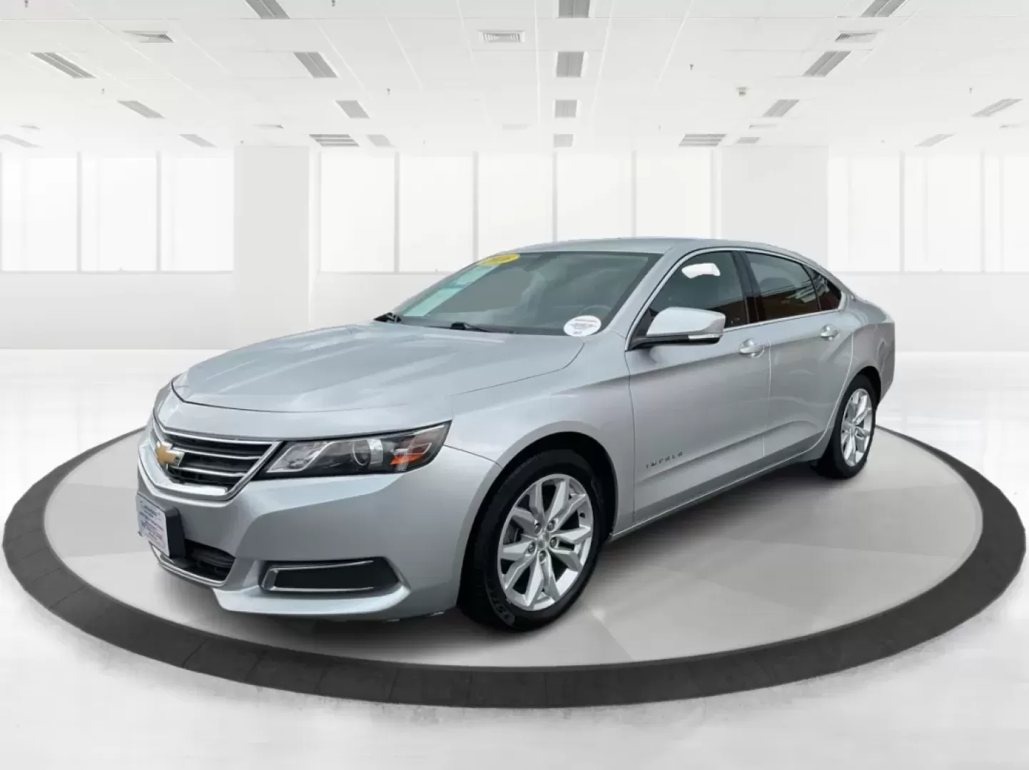 2016 Chevrolet Impala 1LT (2G1105SA4G9) with an Ecotec 2.5L I-4 gasoline direct injection engine, located at 4508 South Dixie Dr, Moraine, OH, 45439, (937) 908-9800, 39.689976, -84.218452 - **Discover Your Ideal Commuter with the 2016 Chevrolet Impala Perfect for Daily Drives or Weekend Getaways!**<br /> <br /> Are you tired of your old ride struggling during your daily commute? Elevate your driving experience with the stylish and reliable 2016 Chevrolet Impala, now available at Advan - Photo#8