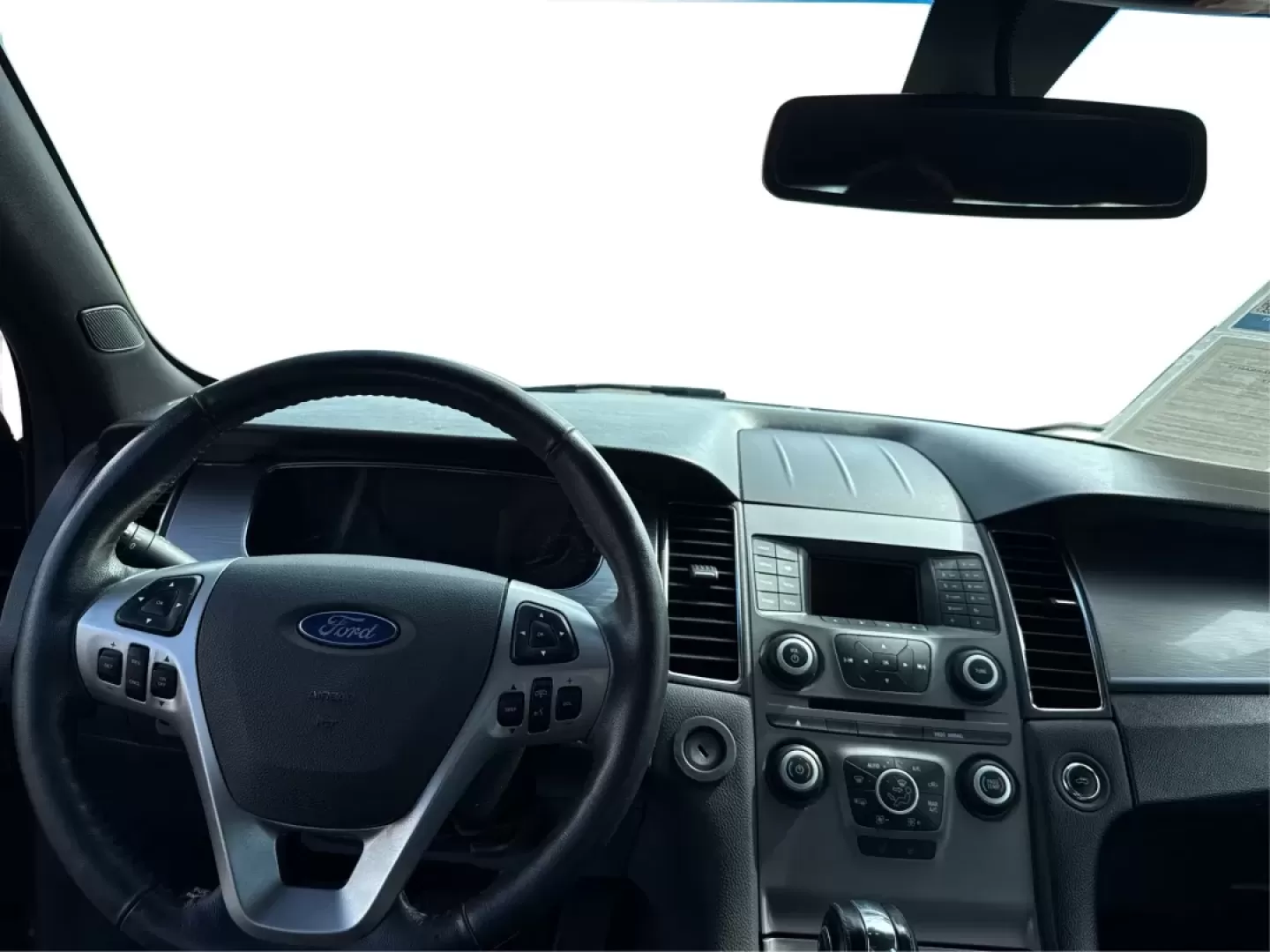 2017 Ford Taurus SEL (1FAHP2E84HG) with an 3.5L V-6 DOHC engine, located at 1951 S Dayton Lakeview Rd., New Carlisle, OH, 45344, (937) 908-9800, 39.890999, -84.050255 - Are you ready for a new adventure? The 2017 Ford Taurus SEL is the perfect sedan for those who crave a blend of comfort, style, and performance, whether you're navigating daily commutes or embarking on weekend getaways. This vehicle is not just a mode of transportation; it's a lifestyle statement th - Photo#20