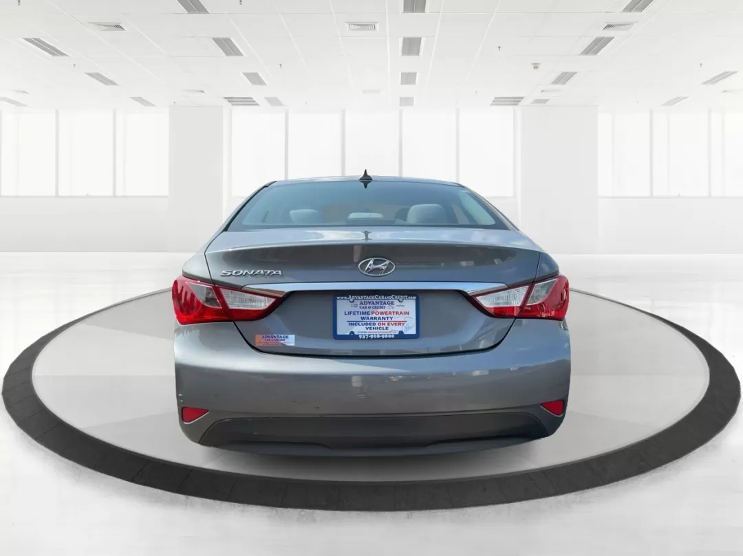 2014 Hyundai Sonata GLS (5NPEB4AC0EH) with an 2.4L I-4 gasoline direct injection engine, located at 8750 N County Rd 25A, Piqua, OH, 45356, (937) 908-9800, 40.164391, -84.232513 - 2014 Hyundai Sonata GLS - Photo#3