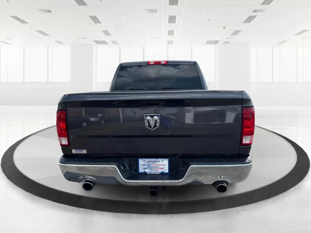 2017 Ram 1500 Express Crew Cab 4x4 5'7 Box (3C6RR7KTXHG) with an Other engine, located at 880 E. National Road, OH, 45377, (937) 908-9800, 39.891918, -84.183975 - ### Unleash Your Adventurous Spirit with the 2017 Ram 1500 at Advantage Car and Credit - Xenia!<br /> <br /> Are you ready to elevate your driving experience? Whether you're tackling the daily commute, embarking on family road trips, or conquering weekend adventures, the 2017 Ram 1500 Express Crew C - Photo#3