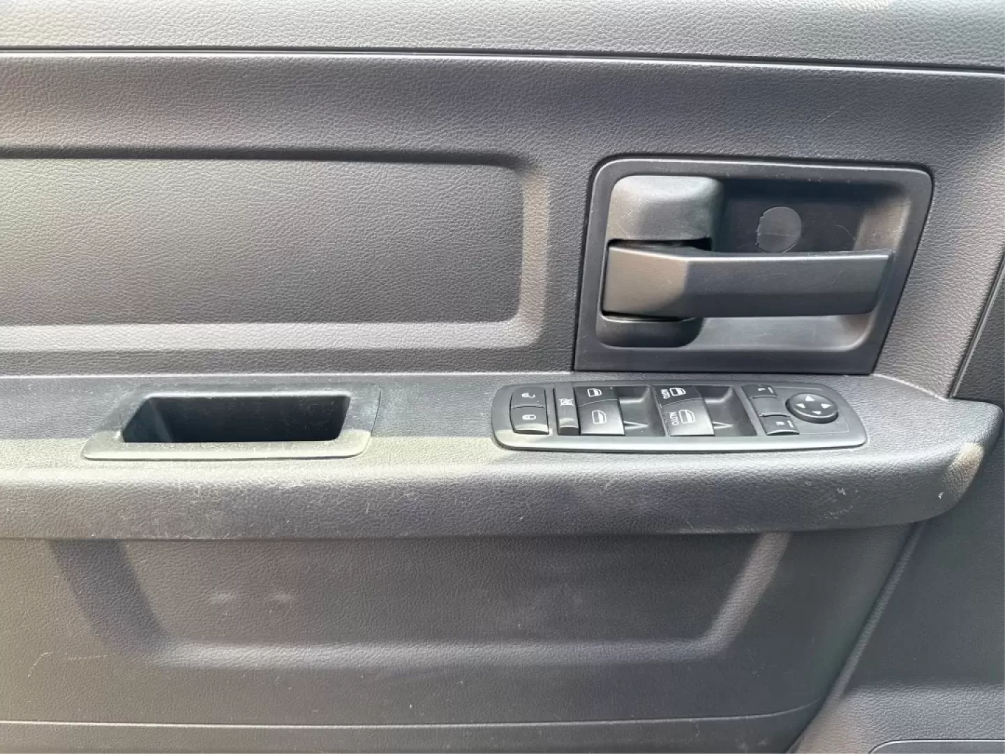 2017 Ram 1500 Express Crew Cab 4x4 5'7 Box (3C6RR7KTXHG) with an Other engine, located at 1230 East Main St, Xenia, OH, 45385, (937) 908-9800, 39.688026, -83.910172 - ### Unleash Your Adventurous Spirit with the 2017 Ram 1500 at Advantage Car and Credit - Xenia!<br /> <br /> Are you ready to elevate your driving experience? Whether you're tackling the daily commute, embarking on family road trips, or conquering weekend adventures, the 2017 Ram 1500 Express Crew C - Photo#19