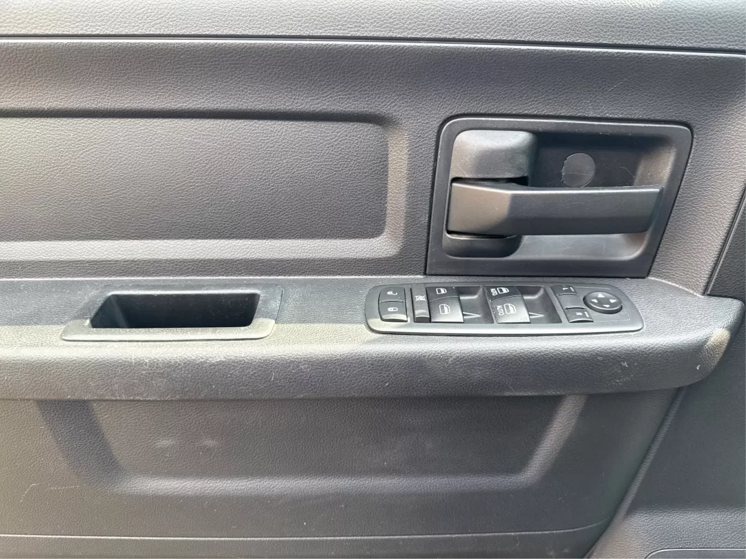2017 Ram 1500 Express Crew Cab 4x4 5'7 Box (3C6RR7KTXHG) with an Other engine, located at 880 E. National Road, OH, 45377, (937) 908-9800, 39.891918, -84.183975 - ### Unleash Your Adventurous Spirit with the 2017 Ram 1500 at Advantage Car and Credit - Xenia!<br /> <br /> Are you ready to elevate your driving experience? Whether you're tackling the daily commute, embarking on family road trips, or conquering weekend adventures, the 2017 Ram 1500 Express Crew C - Photo#19
