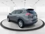 2015 Nissan Rogue SV (5N1AT2MV3FC) with an 2.5L I-4 DOHC engine, located at 1230 East Main St, Xenia, OH, 45385, (937) 908-9800, 39.688026, -83.910172 - Experience adventure and comfort on the road with this 2015 Nissan Rogue SV, available now at **Advantage Car and Credit - Xenia**! Whether you're embarking on a weekend getaway or navigating the hustle and bustle of daily commutes, this versatile SUV is designed to meet your lifestyle needs. With i - Photo#4