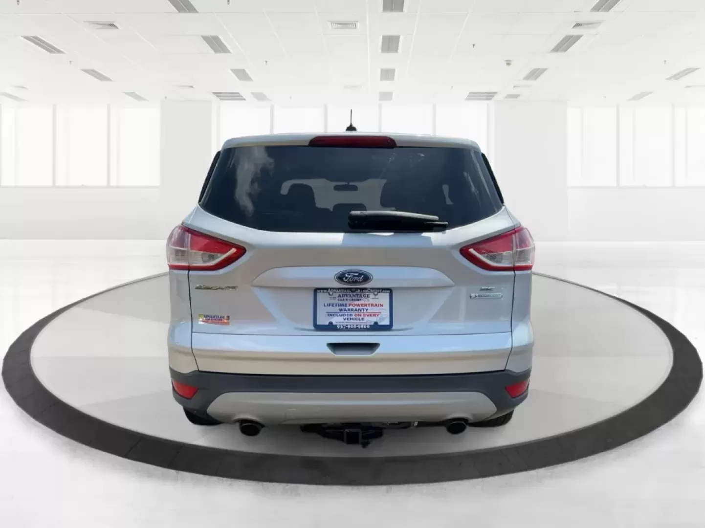 2014 Ford Escape SE (1FMCU0GX6EU) with an Other engine, located at 4508 South Dixie Dr, Moraine, OH, 45439, (937) 908-9800, 39.689976, -84.218452 - Are you searching for the perfect vehicle to accompany your adventures, whether it's for a growing family or weekend getaways? Look no further! At Advantage Car and Credit in Fairborn, OH, we proudly present a stunning **2014 Ford Escape SE** that combines style, comfort, and versatility-all at an u - Photo#3