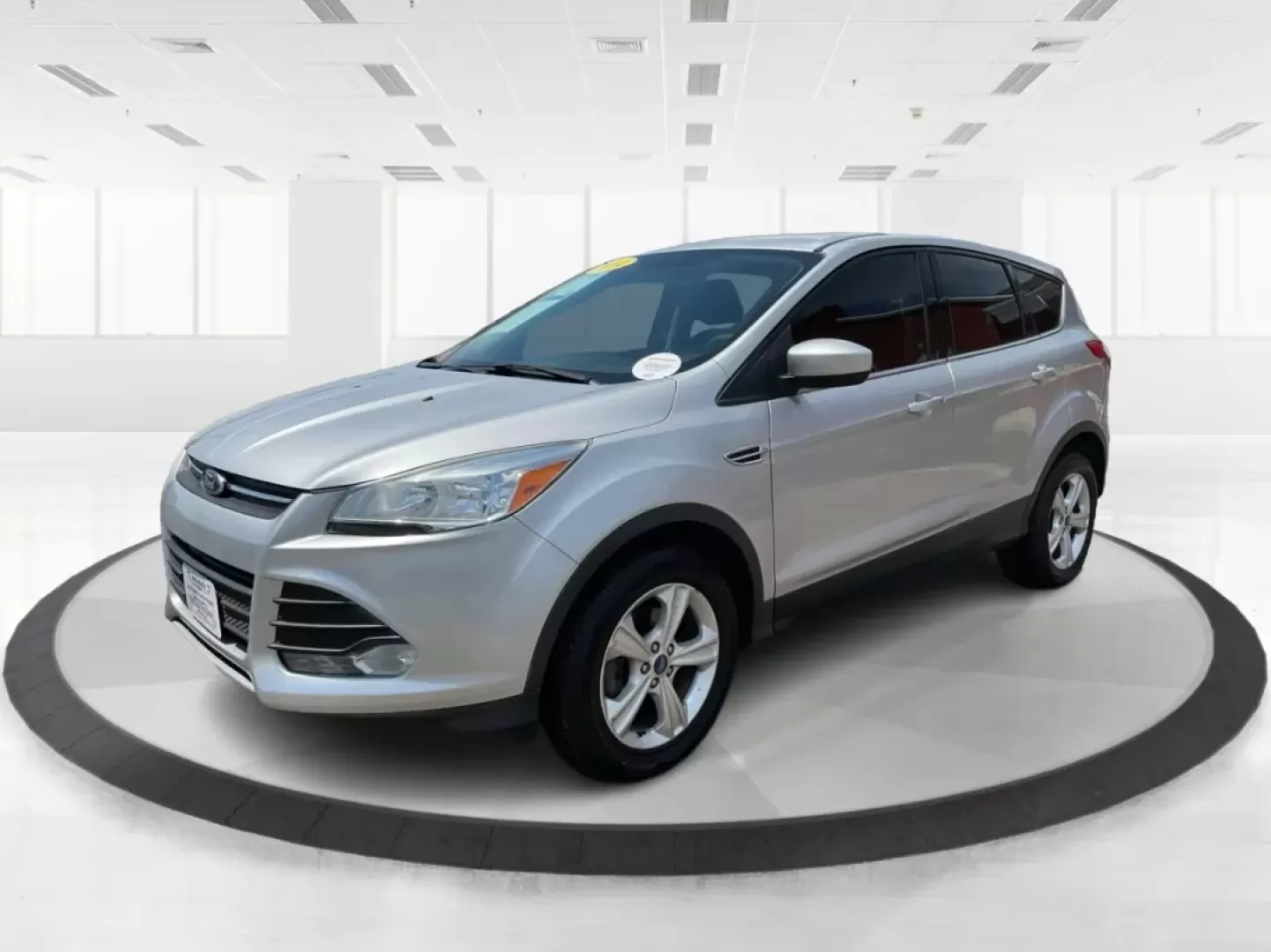 2014 Ford Escape SE (1FMCU0GX6EU) with an Other engine, located at 4508 South Dixie Dr, Moraine, OH, 45439, (937) 908-9800, 39.689976, -84.218452 - Are you searching for the perfect vehicle to accompany your adventures, whether it's for a growing family or weekend getaways? Look no further! At Advantage Car and Credit in Fairborn, OH, we proudly present a stunning **2014 Ford Escape SE** that combines style, comfort, and versatility-all at an u - Photo#8