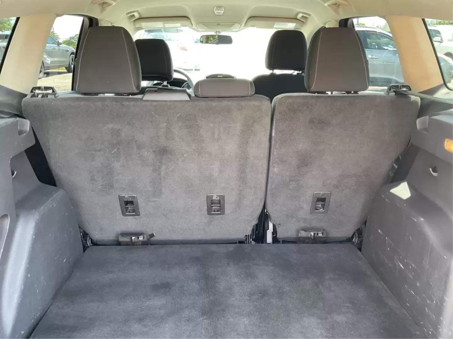2014 Ford Escape SE (1FMCU0GX6EU) with an Other engine, located at 4508 South Dixie Dr, Moraine, OH, 45439, (937) 908-9800, 39.689976, -84.218452 - Are you searching for the perfect vehicle to accompany your adventures, whether it's for a growing family or weekend getaways? Look no further! At Advantage Car and Credit in Fairborn, OH, we proudly present a stunning **2014 Ford Escape SE** that combines style, comfort, and versatility-all at an u - Photo#12