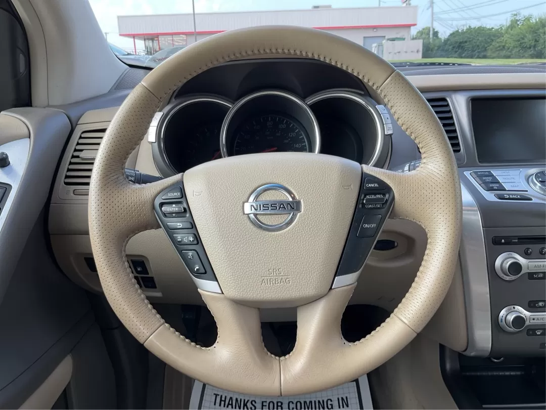 2013 Nissan Murano SL (JN8AZ1MU0DW) with an 3.5L V-6 DOHC engine, located at 4508 South Dixie Dr, Moraine, OH, 45439, (937) 908-9800, 39.689976, -84.218452 - Experience the perfect blend of comfort and versatility with the 2013 Nissan Murano SL, an ideal choice for growing families, outdoor enthusiasts, or anyone seeking a reliable vehicle for daily commutes. At Advantage Car and Credit - Moraine, located at 4508 South Dixie Dr, Moraine, OH 45439, we und - Photo#16
