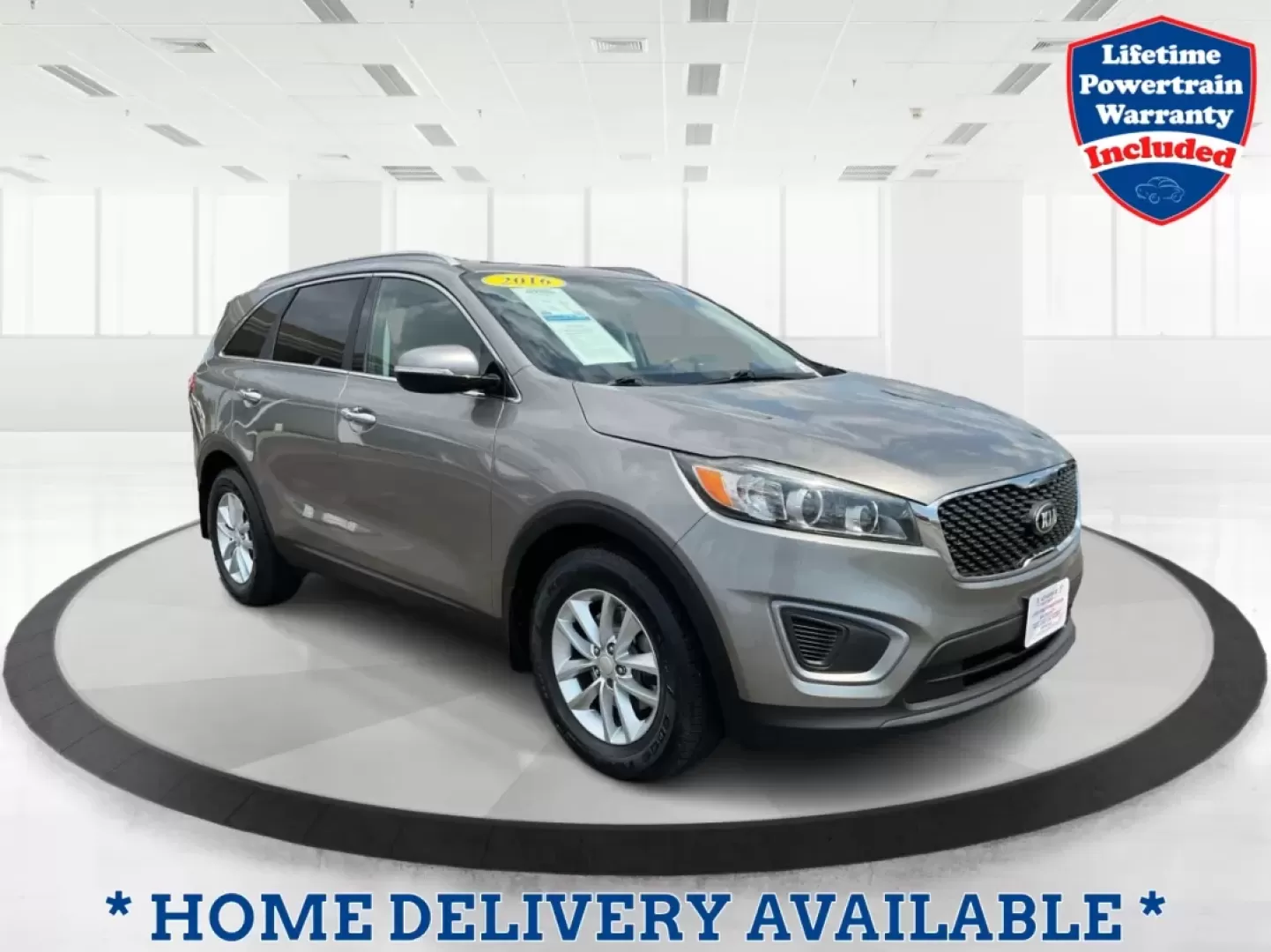 2016 Kia Sorento 2.4L LX (5XYPG4A34GG) with an 2.4L I-4 gasoline direct injection engine, located at 401 Woodman Dr, Riverside, OH, 45431, (937) 908-9800, 39.760899, -84.123421 - **Explore Life's Adventures with the 2016 Kia Sorento at Advantage Car and Credit - Riverside!**<br /> <br /> Are you ready to elevate your driving experience? The 2016 Kia Sorento is the perfect companion for families, adventurers, and daily commuters alike. This versatile SUV seamlessly blends com - Photo#0