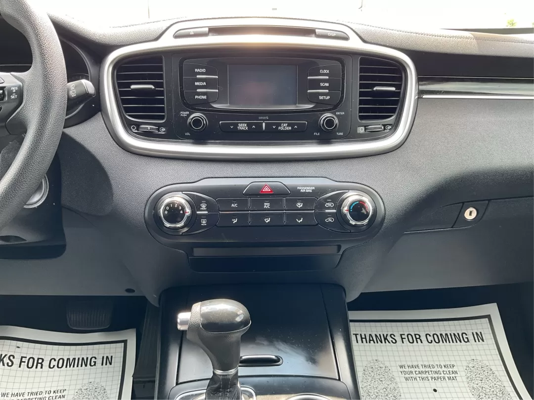 2016 Kia Sorento 2.4L LX (5XYPG4A34GG) with an 2.4L I-4 gasoline direct injection engine, located at 401 Woodman Dr, Riverside, OH, 45431, (937) 908-9800, 39.760899, -84.123421 - **Explore Life's Adventures with the 2016 Kia Sorento at Advantage Car and Credit - Riverside!**<br /> <br /> Are you ready to elevate your driving experience? The 2016 Kia Sorento is the perfect companion for families, adventurers, and daily commuters alike. This versatile SUV seamlessly blends com - Photo#13