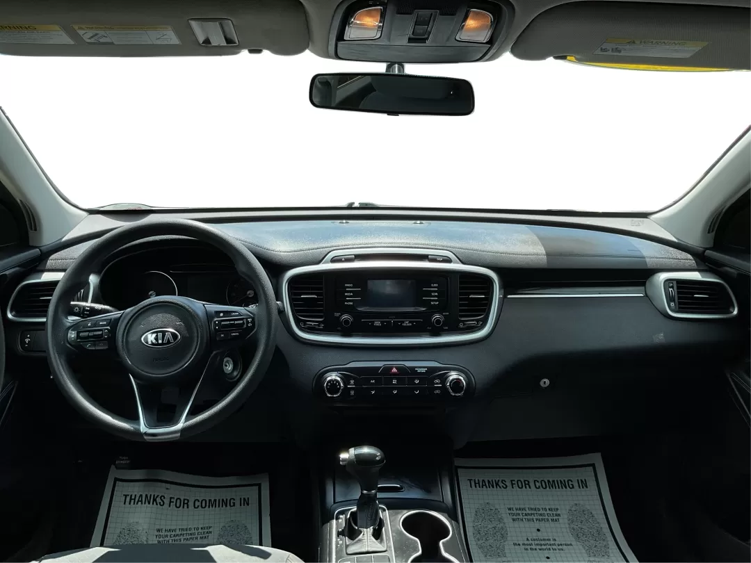 2016 Kia Sorento 2.4L LX (5XYPG4A34GG) with an 2.4L I-4 gasoline direct injection engine, located at 401 Woodman Dr, Riverside, OH, 45431, (937) 908-9800, 39.760899, -84.123421 - **Explore Life's Adventures with the 2016 Kia Sorento at Advantage Car and Credit - Riverside!**<br /> <br /> Are you ready to elevate your driving experience? The 2016 Kia Sorento is the perfect companion for families, adventurers, and daily commuters alike. This versatile SUV seamlessly blends com - Photo#19