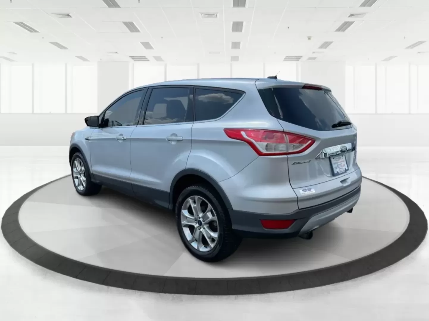2013 Ford Escape SEL (1FMCU9H95DU) with an Other engine, located at 1230 East Main St, Xenia, OH, 45385, (937) 908-9800, 39.688026, -83.910172 - ### Discover Your Next Adventure with the 2013 Ford Escape SEL at Advantage Car and Credit - Xenia!<br /> <br /> Are you ready to elevate your family outings or weekend adventures? The 2013 Ford Escape SEL, available now at Advantage Car and Credit in Xenia, OH, is the perfect vehicle for those who - Photo#4