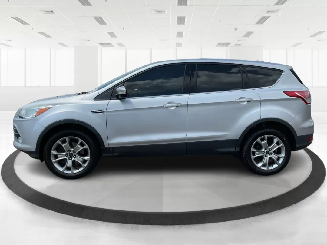 2013 Ford Escape SEL (1FMCU9H95DU) with an Other engine, located at 1230 East Main St, Xenia, OH, 45385, (937) 908-9800, 39.688026, -83.910172 - ### Discover Your Next Adventure with the 2013 Ford Escape SEL at Advantage Car and Credit - Xenia!<br /> <br /> Are you ready to elevate your family outings or weekend adventures? The 2013 Ford Escape SEL, available now at Advantage Car and Credit in Xenia, OH, is the perfect vehicle for those who - Photo#5