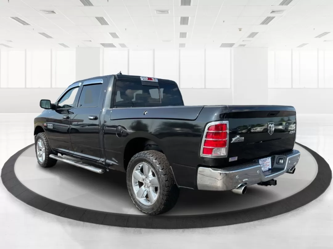 2017 Ram 1500 Big Horn Crew Cab 4x4 6'4 Box (1C6RR7TT6HS) with an Other engine, located at 8750 N County Rd 25A, Piqua, OH, 45356, (937) 908-9800, 40.164391, -84.232513 - **Experience Unmatched Capability with the 2017 Ram 1500 Big Horn Crew Cab 4x4 at Advantage Car and Credit - Piqua!**<br /> <br /> Are you on the hunt for a rugged and versatile truck that can handle everything from daily commutes to weekend adventures? Look no further than this stunning 2017 Ram 15 - Photo#4