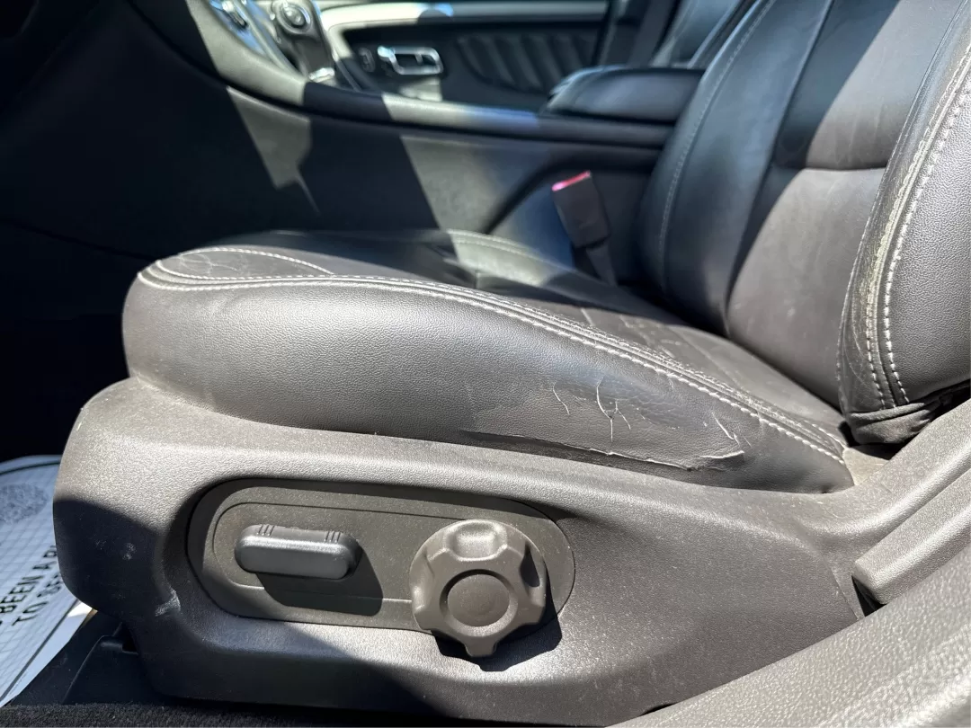 2013 Ford Taurus SEL (1FAHP2E87DG) with an EcoBoost 2L I-4 gasoline direct injection engine, located at 1099 N County Rd 25A , Troy, OH, 45373, (937) 908-9800, 40.057079, -84.212883 - 2013 Ford Taurus SEL - Photo#18