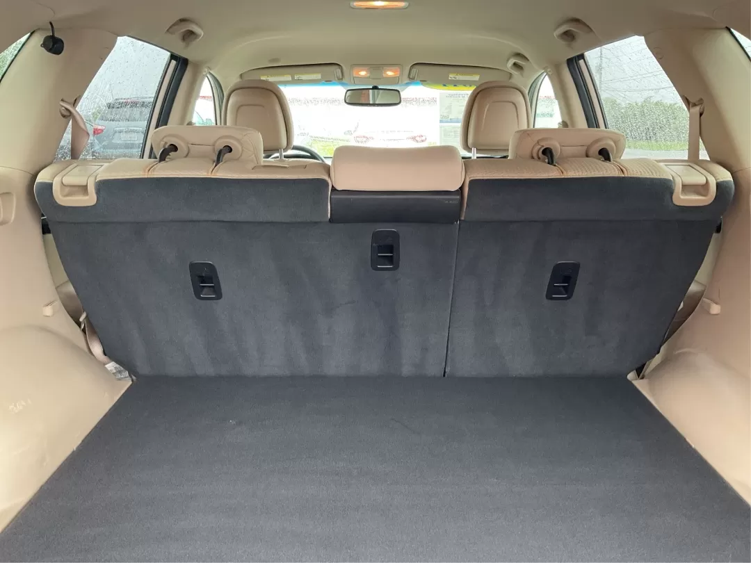 2014 Ford Flex Limited (2FMHK6DTXEB) with an EcoBoost 3.5L V-6 gasoline direct injection engine, located at 1184 Kauffman Ave, Fairborn, OH, 45324, (937) 908-9800, 39.807072, -84.031563 - Photo#11