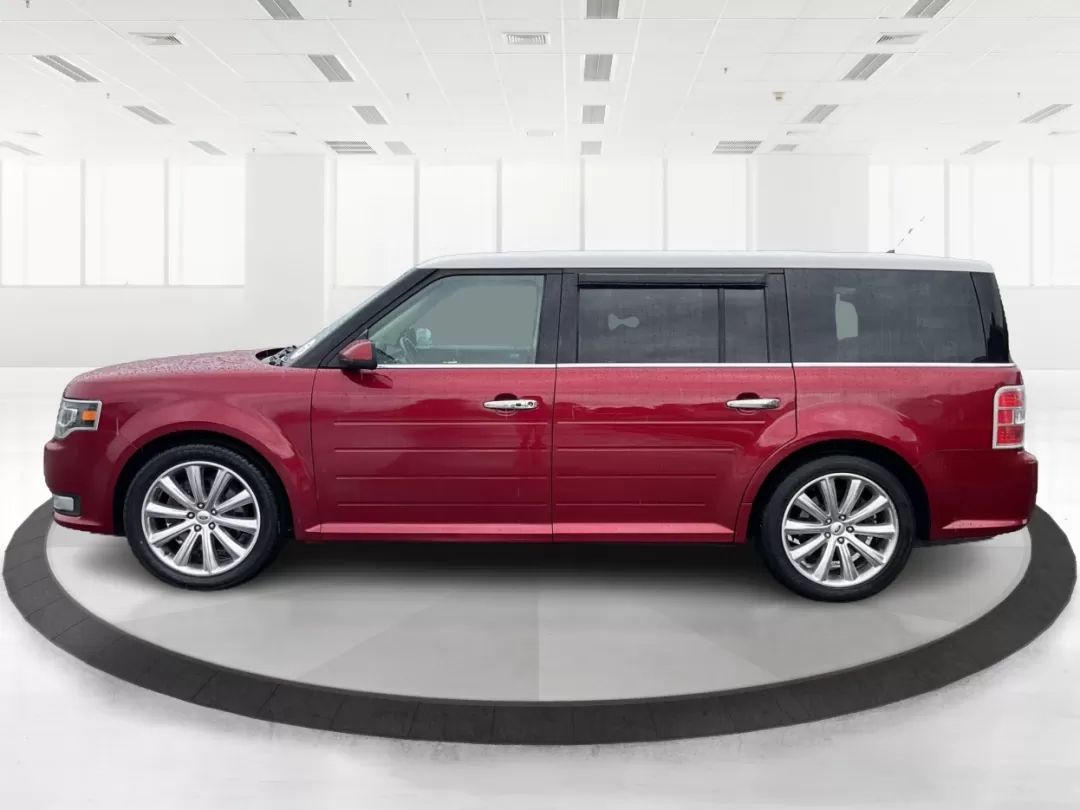 2014 Ford Flex Limited (2FMHK6DTXEB) with an EcoBoost 3.5L V-6 gasoline direct injection engine, located at 4508 South Dixie Dr, Moraine, OH, 45439, (937) 908-9800, 39.689976, -84.218452 - Photo#5