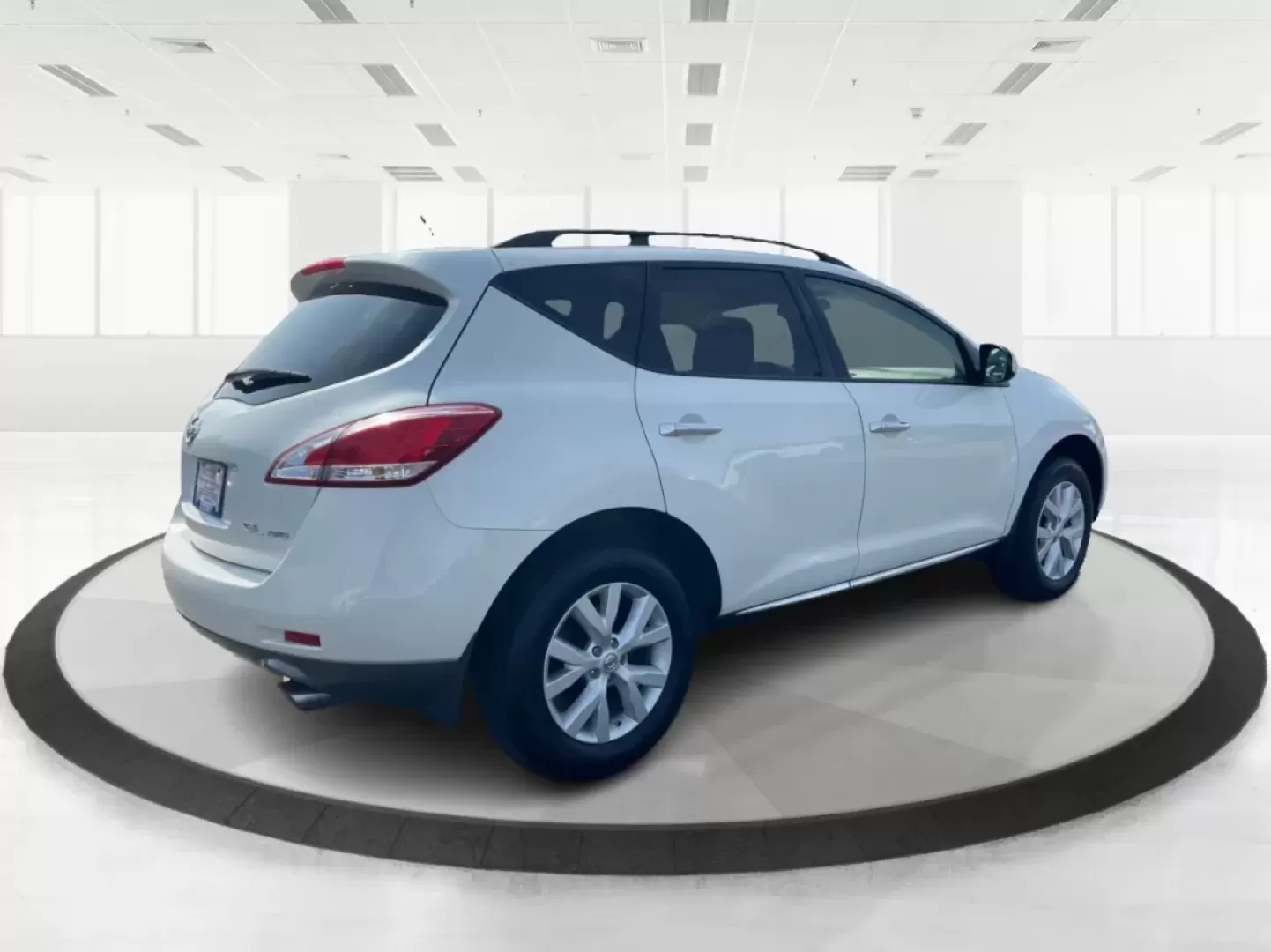 2012 Nissan Murano SL (JN8AZ1MW8CW) with an 3.5L V-6 DOHC engine, located at 4508 South Dixie Dr, Moraine, OH, 45439, (937) 908-9800, 39.689976, -84.218452 - **Experience Luxury and Versatility with the 2012 Nissan Murano SL Perfect for Your Next Adventure**<br /> <br /> Are you ready to elevate your driving experience? The 2012 Nissan Murano SL is not just a vehicle; it's a lifestyle choice for families, adventurers, and commuters alike. With its styli - Photo#2