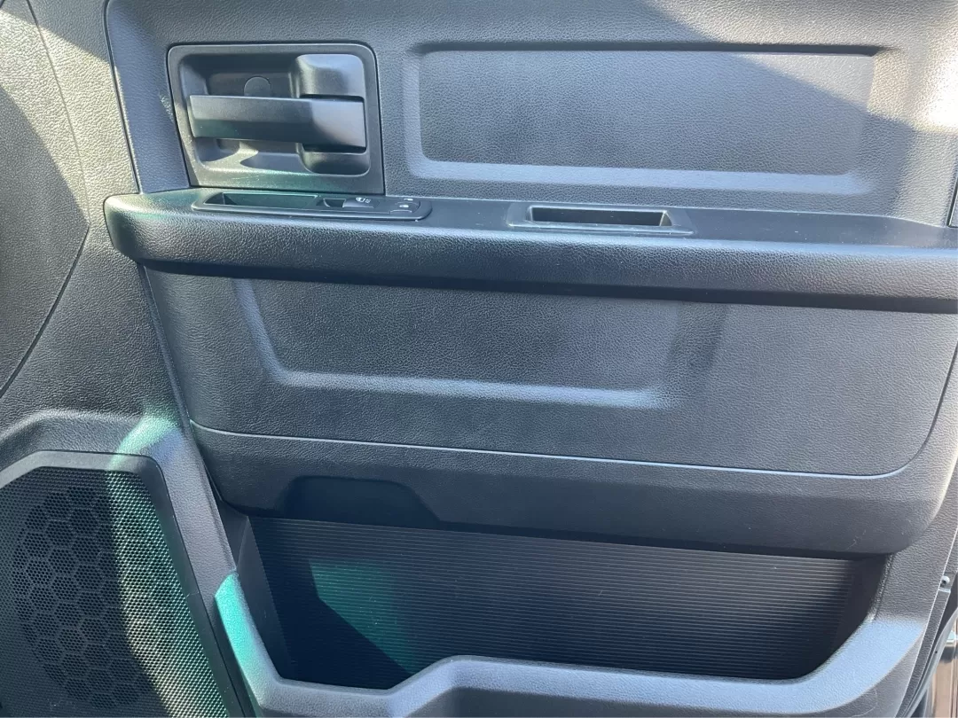 2014 Ram 1500 Express (1C6RR7KT5ES) with an Other engine, located at 4508 South Dixie Dr, Moraine, OH, 45439, (937) 908-9800, 39.689976, -84.218452 - Photo#18