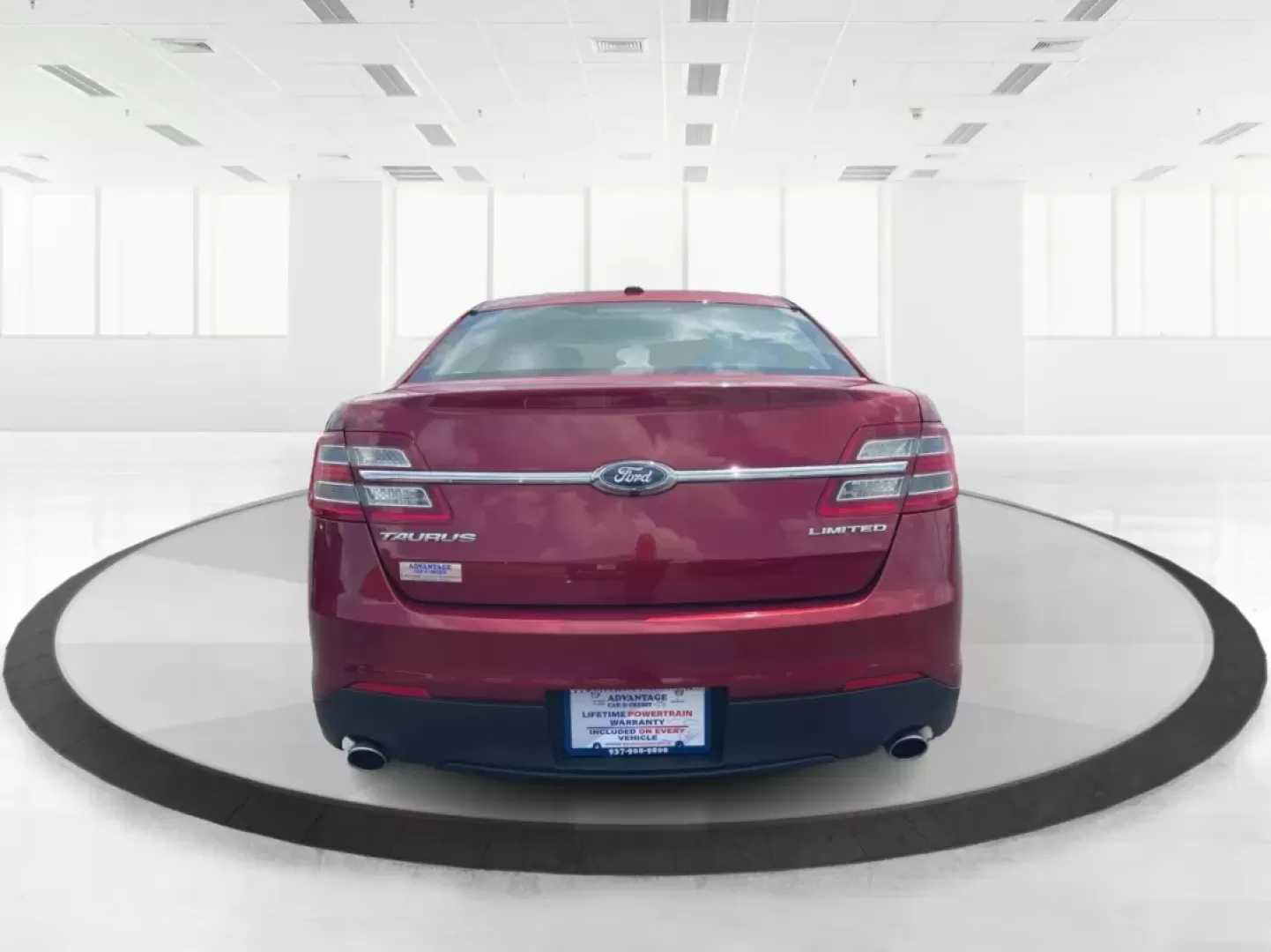 2015 Ford Taurus Limited (1FAHP2F84FG) with an Other engine, located at 4508 South Dixie Dr, Moraine, OH, 45439, (937) 908-9800, 39.689976, -84.218452 - Photo#3