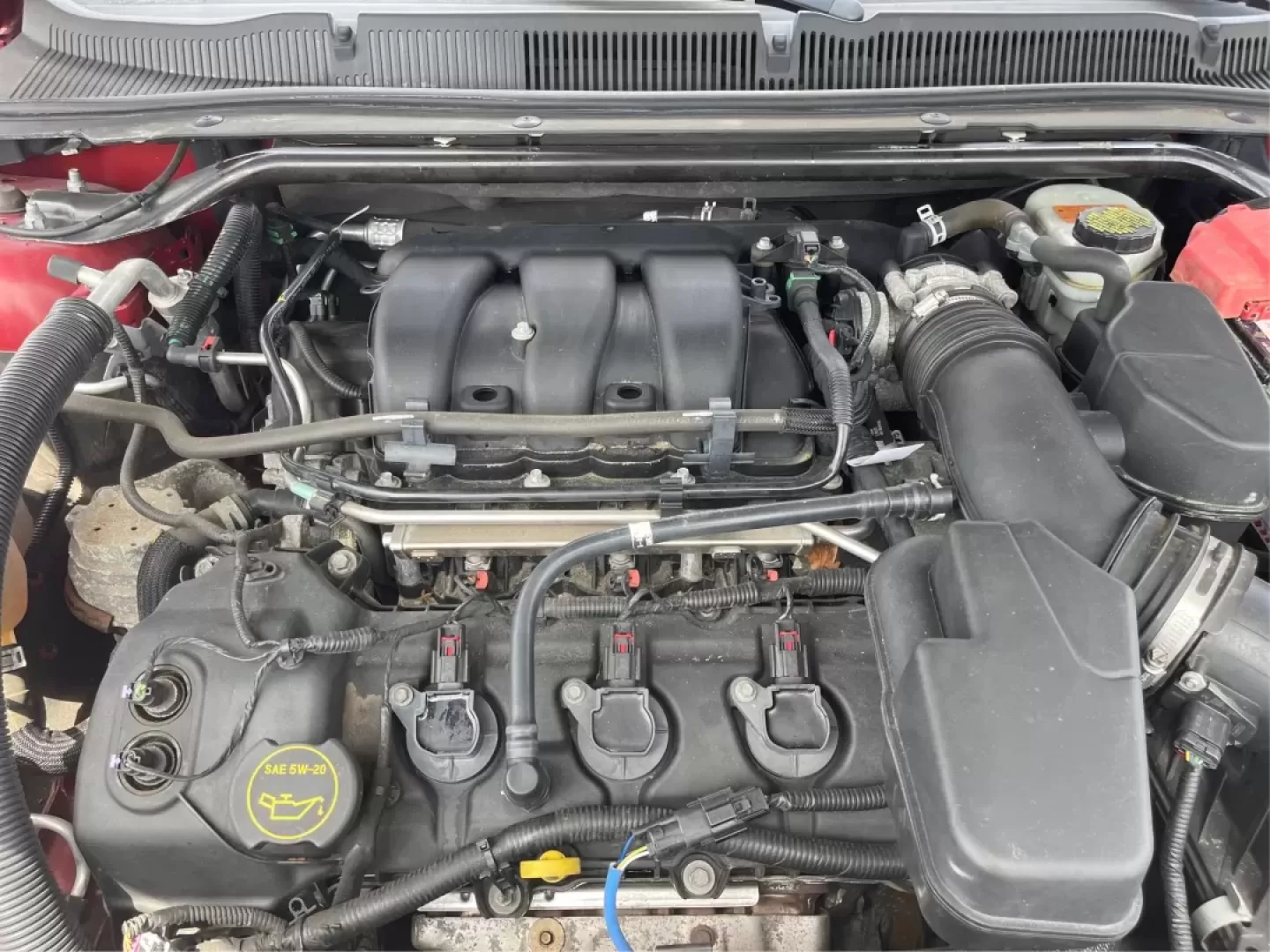 2015 Ford Taurus Limited (1FAHP2F84FG) with an Other engine, located at 4508 South Dixie Dr, Moraine, OH, 45439, (937) 908-9800, 39.689976, -84.218452 - Photo#10