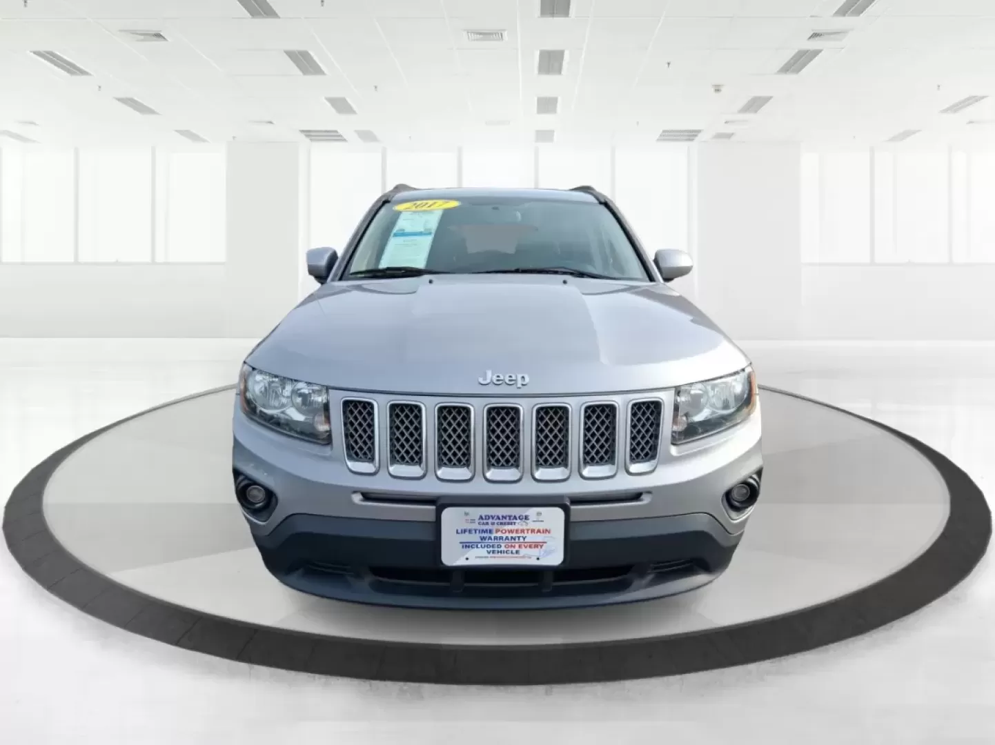 2017 Jeep Compass Latitude FWD (1C4NJCEA3HD) with an Other engine, located at 4508 South Dixie Dr, Moraine, OH, 45439, (937) 908-9800, 39.689976, -84.218452 - 2017 Jeep Compass Latitude FWD - Photo#7