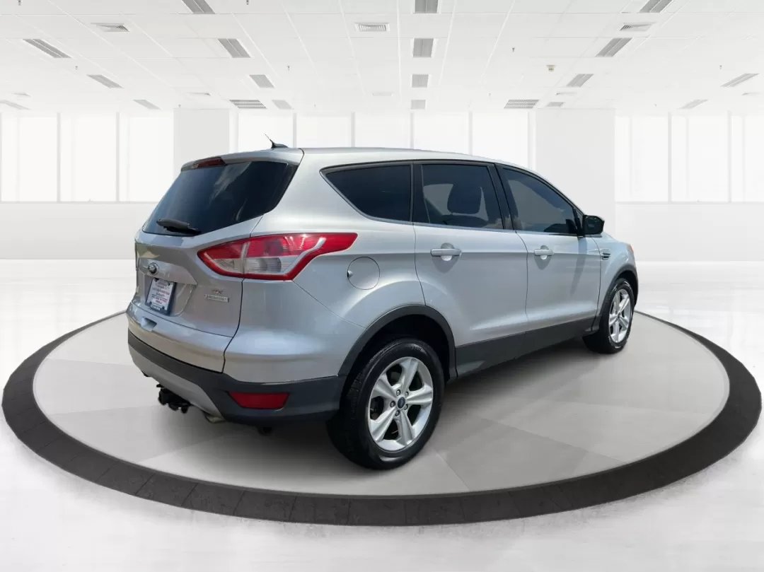 2014 Ford Escape SE (1FMCU0GX6EU) with an Other engine, located at 4508 South Dixie Dr, Moraine, OH, 45439, (937) 908-9800, 39.689976, -84.218452 - Photo#2