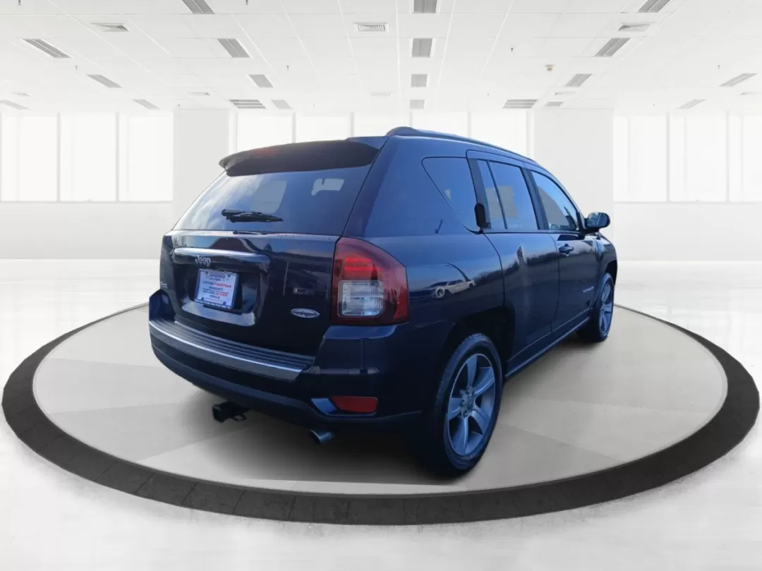 2016 Jeep Compass Latitude 4WD (1C4NJDEB7GD) with an 2.4L L4 DOHC 16V engine, 6-Speed Automatic transmission, located at 1184 Kauffman Ave, Fairborn, OH, 45324, (937) 908-9800, 39.807072, -84.030914 - **Discover Adventure with the 2016 Jeep Compass Latitude 4WD at Advantage Car and Credit!**<br /> <br /> Are you ready to embrace your next adventure? Whether you're planning a weekend getaway, commuting to work, or navigating your family through busy city streets, the 2016 Jeep Compass Latitude 4WD - Photo#2