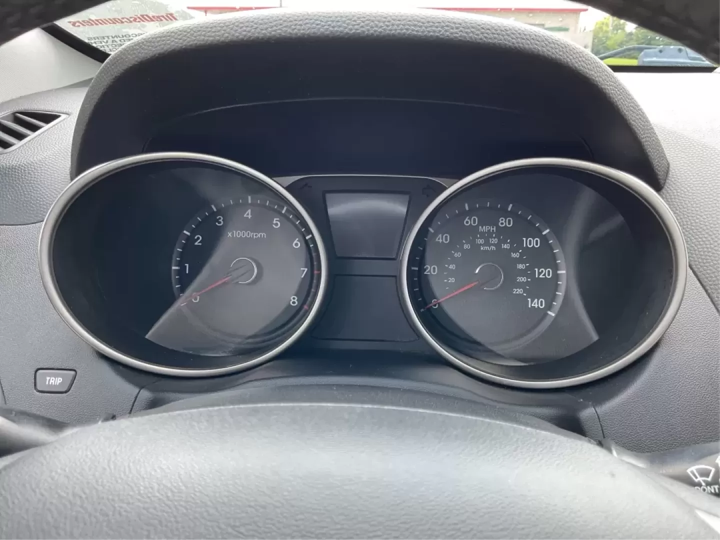 2010 Hyundai Tucson Limited (KM8JUCAC0AU) with an Theta II 2.4L I-4 DOHC engine, located at 4508 South Dixie Dr, Moraine, OH, 45439, (937) 908-9800, 39.689976, -84.218452 - **Adventure Awaits with the 2010 Hyundai Tucson Limited at Advantage Car and Credit!**<br /> <br /> Are you ready to embark on new adventures with your family or explore the great outdoors? The 2010 Hyundai Tucson Limited is the perfect companion for anyone who craves versatility and comfort-ideal f - Photo#15