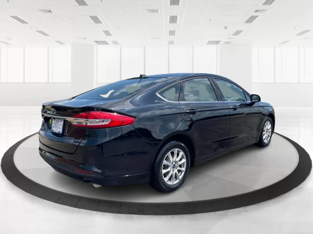 2017 Ford Fusion S (3FA6P0G77HR) with an Duratec 2.5L I-4 DOHC engine, located at 4508 South Dixie Dr, Moraine, OH, 45439, (937) 908-9800, 39.689976, -84.218452 - Photo#2
