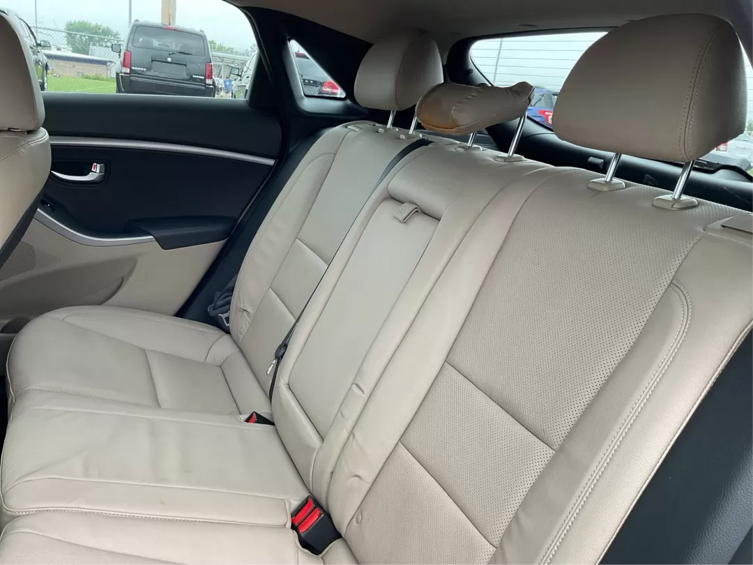 2013 Hyundai Elantra GT Base (KMHD35LE4DU) with an Other engine, located at 4508 South Dixie Dr, Moraine, OH, 45439, (937) 908-9800, 39.689976, -84.218452 - Photo#10