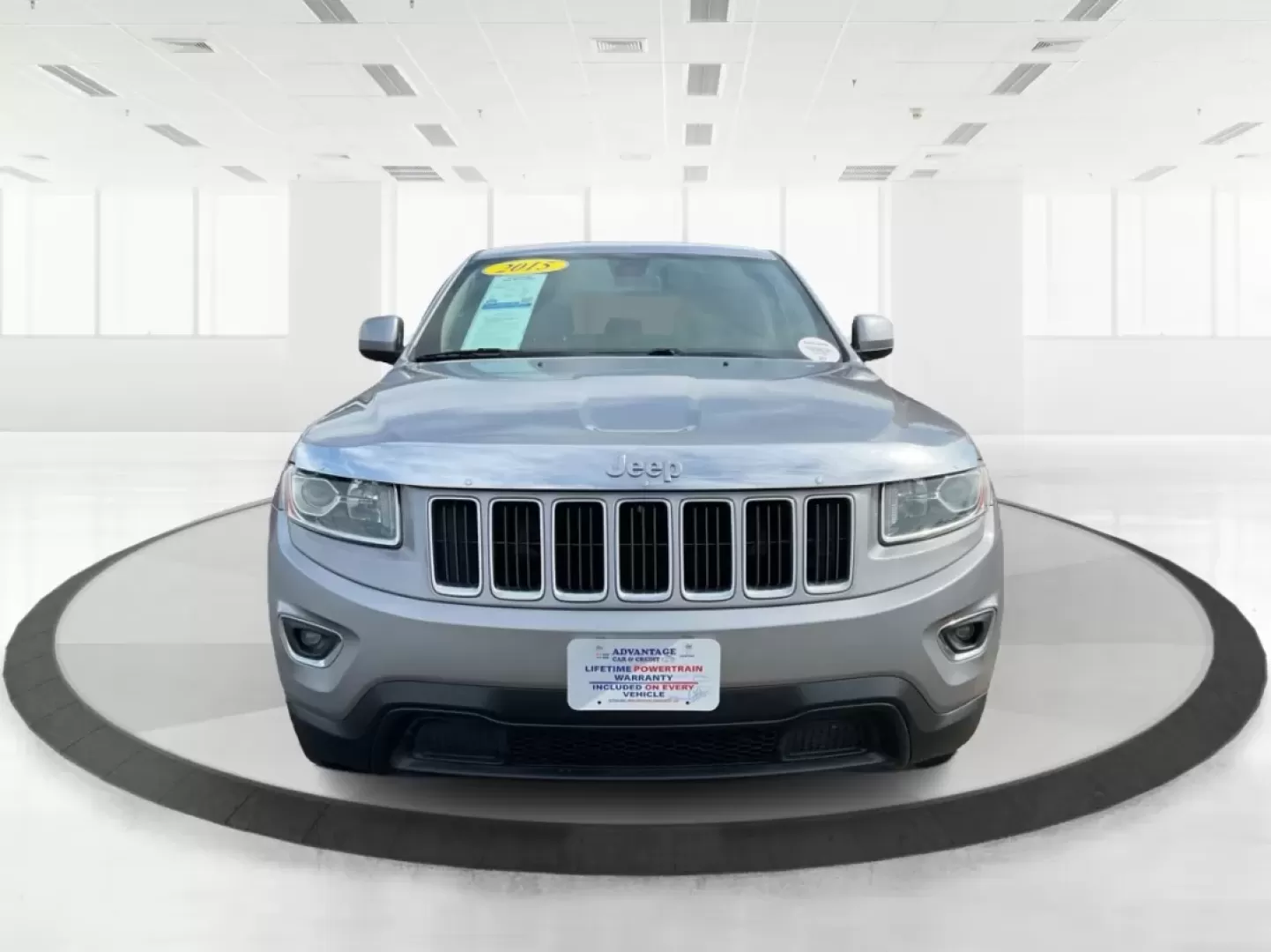 2015 Jeep Grand Cherokee Laredo (1C4RJEAG1FC) with an 3.6L V-6 DOHC engine, located at 4508 South Dixie Dr, Moraine, OH, 45439, (937) 908-9800, 39.689976, -84.218452 - Photo#7