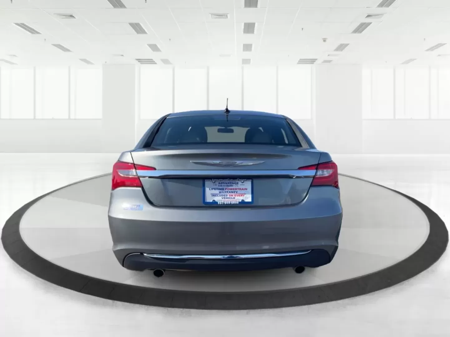 2012 Chrysler 200 Touring (1C3CCBBG5CN) with an 2.4L I-4 DOHC engine, located at 1951 S Dayton Lakeview Rd., New Carlisle, OH, 45344, (937) 908-9800, 39.890999, -84.050255 - Are you ready to elevate your driving experience? If you're seeking a reliable vehicle that perfectly balances comfort, technology, and style, look no further than the 2012 Chrysler 200 Touring sedan. This vehicle is an ideal choice for budget-conscious buyers, growing families, and anyone who wants - Photo#3