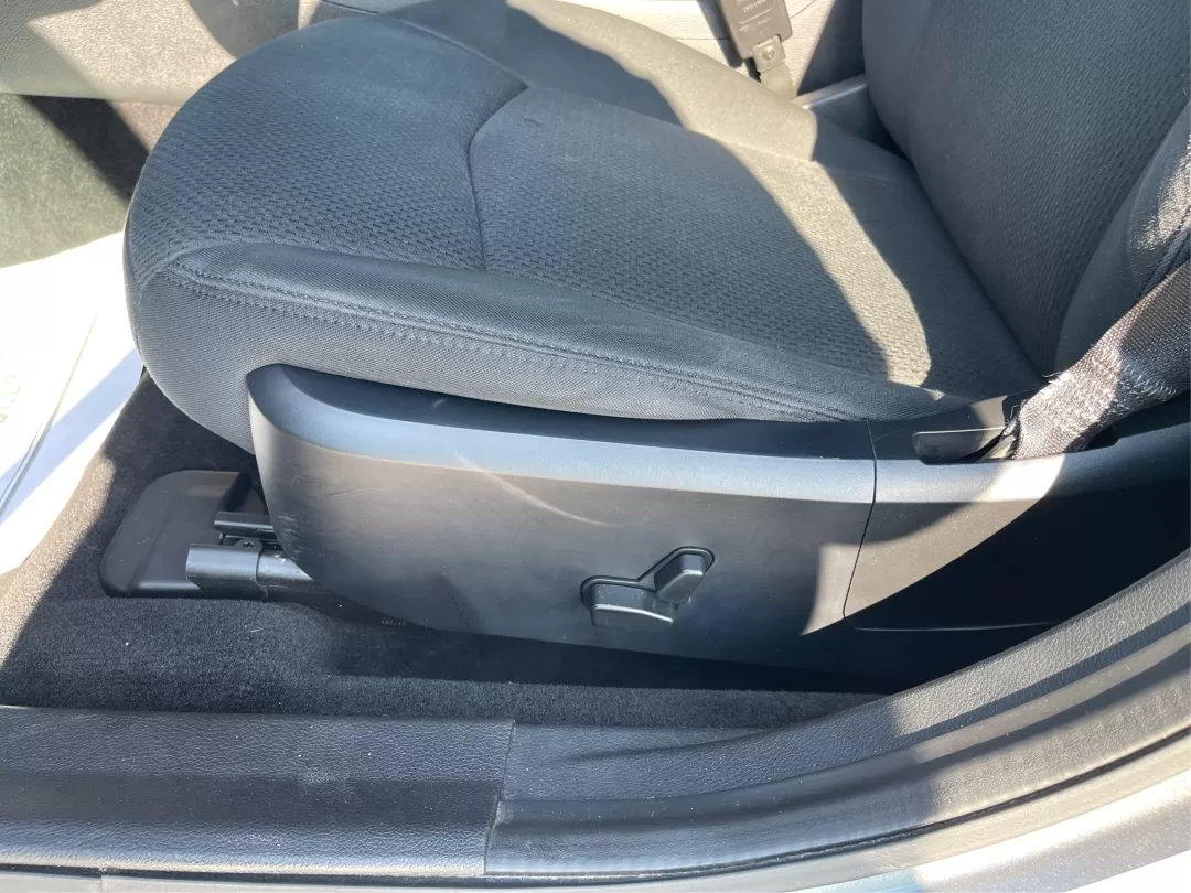 2012 Chrysler 200 Touring (1C3CCBBG5CN) with an 2.4L I-4 DOHC engine, located at 1951 S Dayton Lakeview Rd., New Carlisle, OH, 45344, (937) 908-9800, 39.890999, -84.050255 - Are you ready to elevate your driving experience? If you're seeking a reliable vehicle that perfectly balances comfort, technology, and style, look no further than the 2012 Chrysler 200 Touring sedan. This vehicle is an ideal choice for budget-conscious buyers, growing families, and anyone who wants - Photo#16