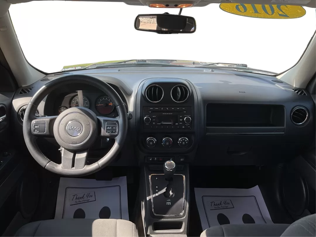 2016 Jeep Patriot Latitude (1C4NJRFB2GD) with an 2.4L I-4 DOHC engine, located at 4508 South Dixie Dr, Moraine, OH, 45439, (937) 908-9800, 39.689976, -84.218452 - Photo#19