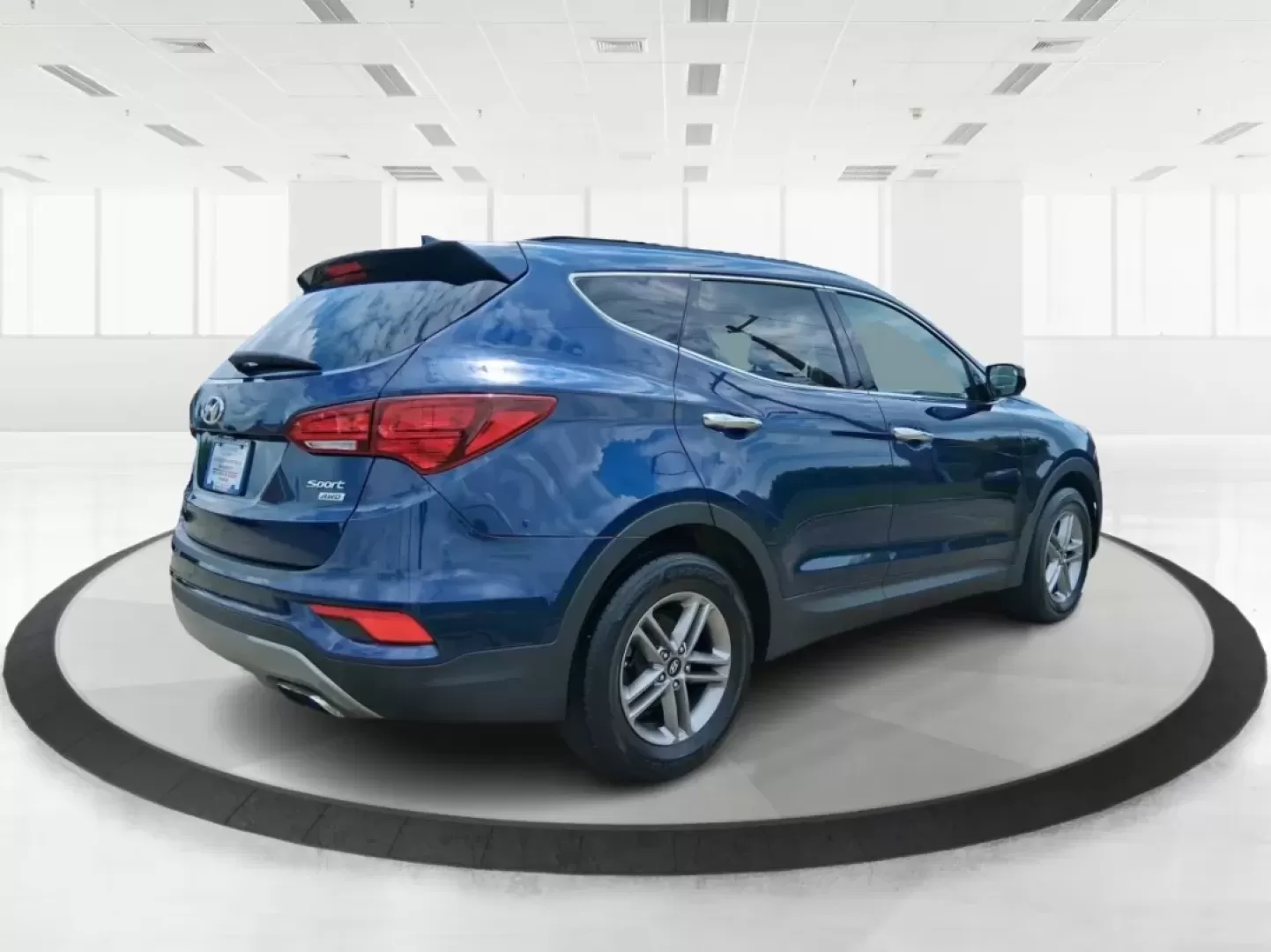 2017 Hyundai Santa Fe 2.4L (5XYZUDLB0HG) with an Theta II 2.4L I-4 gasoline direct injection engine, located at 1230 East Main St, Xenia, OH, 45385, (937) 908-9800, 39.688026, -83.910172 - **Embrace Adventure with the 2017 Hyundai Santa Fe at Advantage Car and Credit - Moraine!**<br /> <br /> Are you ready to elevate your lifestyle with a versatile vehicle that can keep up with your busy schedule? Look no further than the 2017 Hyundai Santa Fe, an SUV designed for those who love famil - Photo#2