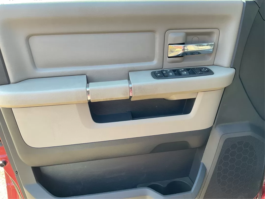 2014 Nissan Altima 2.5 SL (1N4AL3AP7EC) with an 2.5L I-4 DOHC engine, located at 1184 Kauffman Ave, Fairborn, OH, 45324, (937) 908-9800, 39.807072, -84.031563 - Photo#18