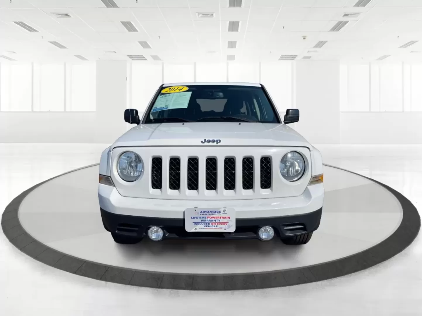 2014 Jeep Patriot Latitude (1C4NJPFB0ED) with an 2.4L I-4 DOHC engine, located at 1951 S Dayton Lakeview Rd., New Carlisle, OH, 45344, (937) 908-9800, 39.890999, -84.050255 - Photo#7