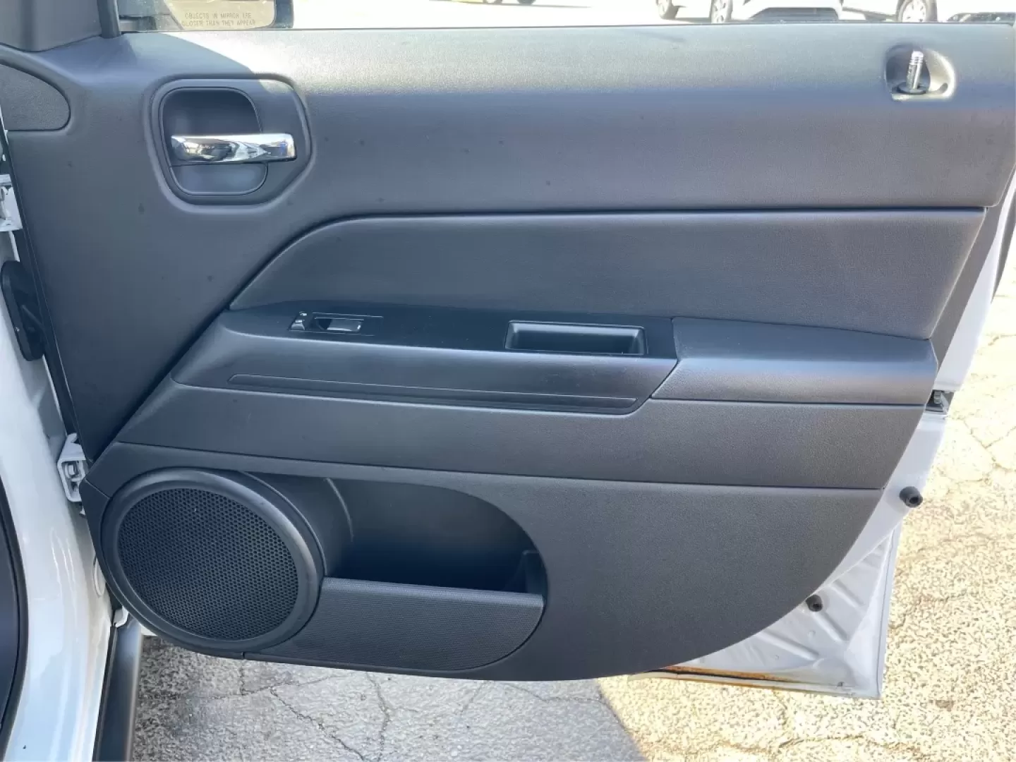 2014 Jeep Patriot Latitude (1C4NJPFB0ED) with an 2.4L I-4 DOHC engine, located at 1951 S Dayton Lakeview Rd., New Carlisle, OH, 45344, (937) 908-9800, 39.890999, -84.050255 - Photo#19