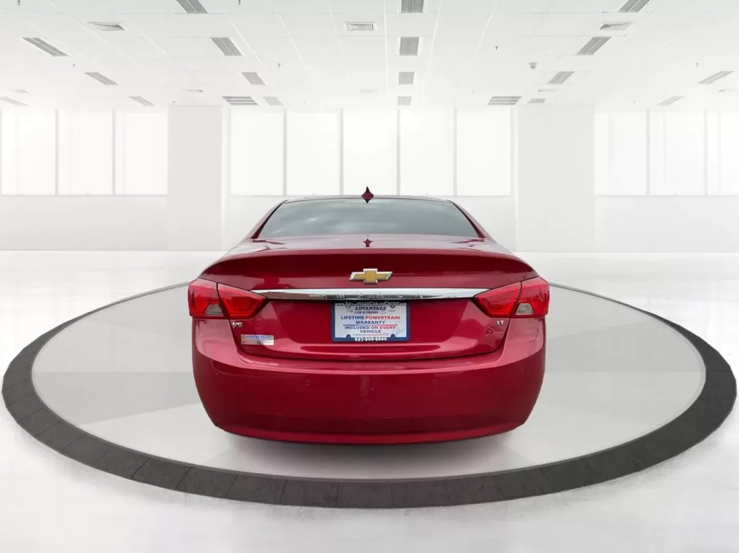 2015 Chevrolet Impala 2LT (2G1125S33F9) with an 3.6L V-6 gasoline direct injection engine, located at 1951 S Dayton Lakeview Rd., New Carlisle, OH, 45344, (937) 908-9800, 39.890999, -84.050255 - Photo#3