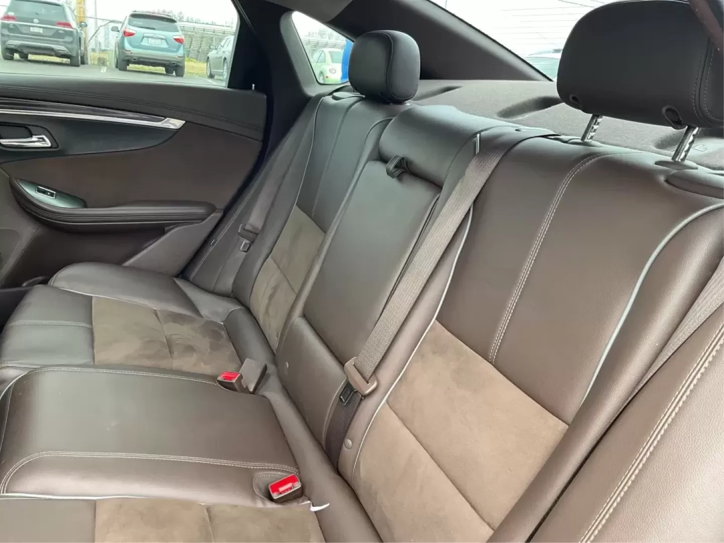 2015 Chevrolet Impala 2LT (2G1125S33F9) with an 3.6L V-6 gasoline direct injection engine, located at 1951 S Dayton Lakeview Rd., New Carlisle, OH, 45344, (937) 908-9800, 39.890999, -84.050255 - Photo#10