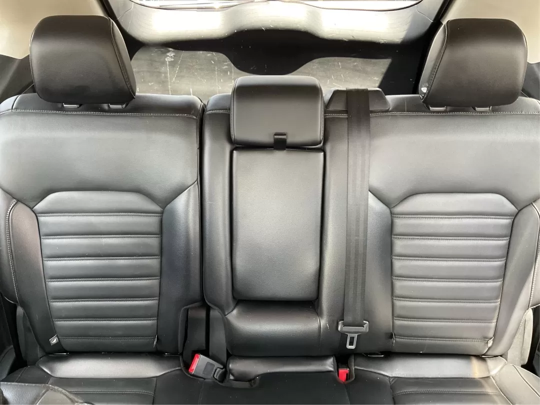 2012 Ram 1500 SLT (1C6RD7GT9CS) with an HEMI 5.7L V-8 variable valve control engine, located at 1230 East Main St, Xenia, OH, 45385, (937) 908-9800, 39.688042, -83.910538 - Photo#14